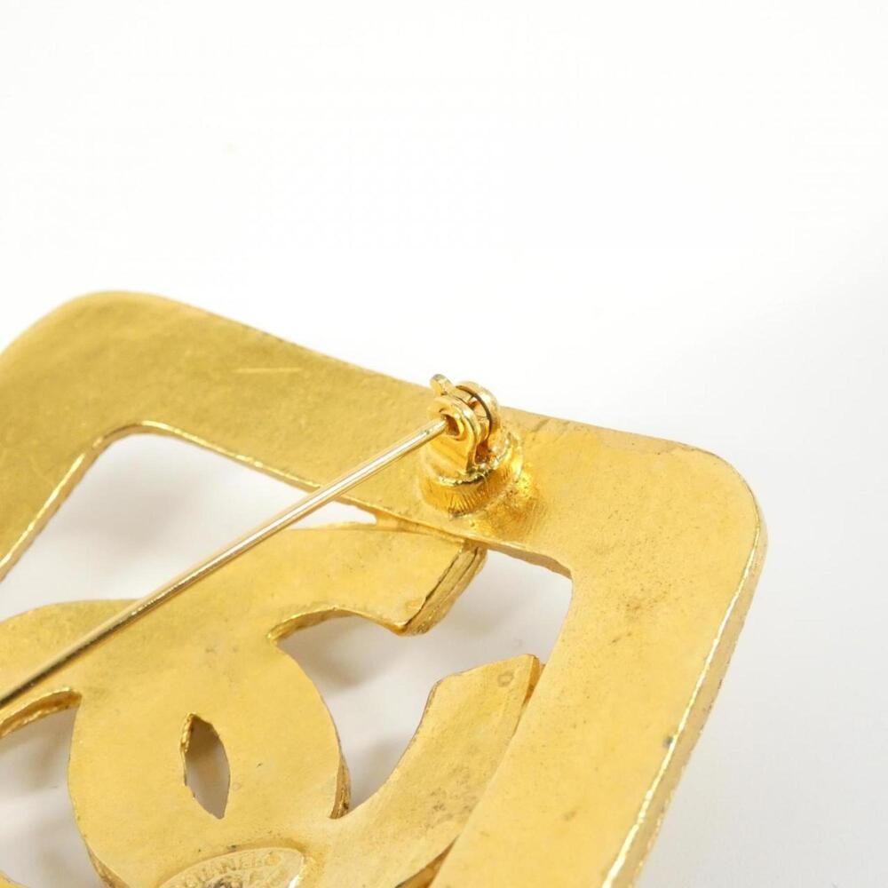 CHANEL Gold Brooch - Picture 3 of 3